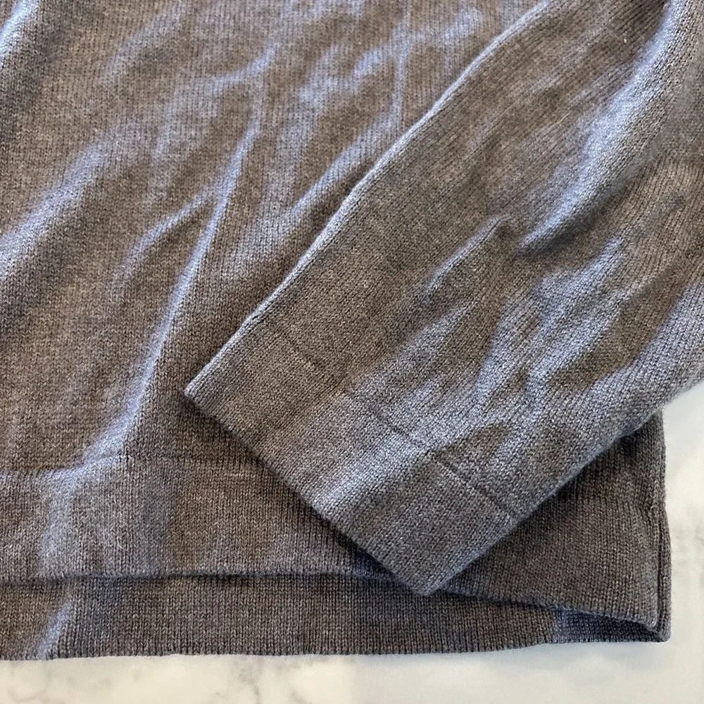 Banana Republic Silk Cashmere‎ V-Neck Sweater Charcoal Gray Men's Large Pullover